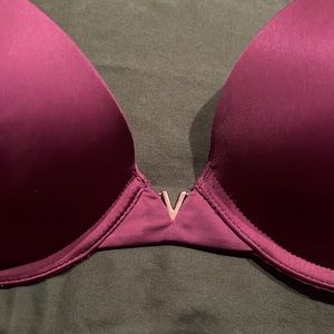 lightly used VS push up bra